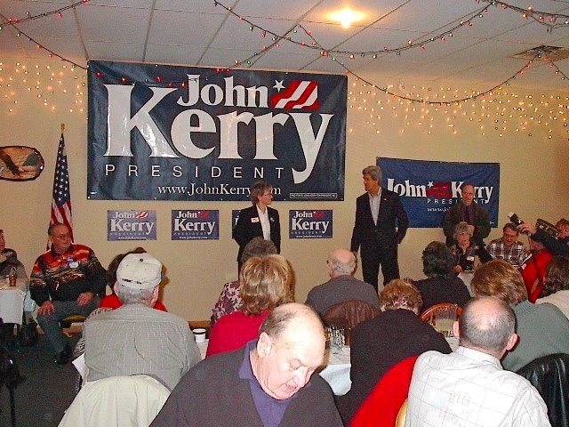John Kerry in Onawa, Iowa